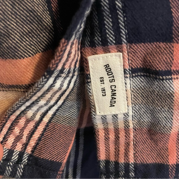 NWT Roots Flannel Relaxed Plaid Shirt Size Small - Picture 7 of 11